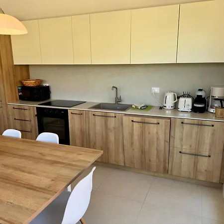 Domus Aurus Family Apartman Bardolino