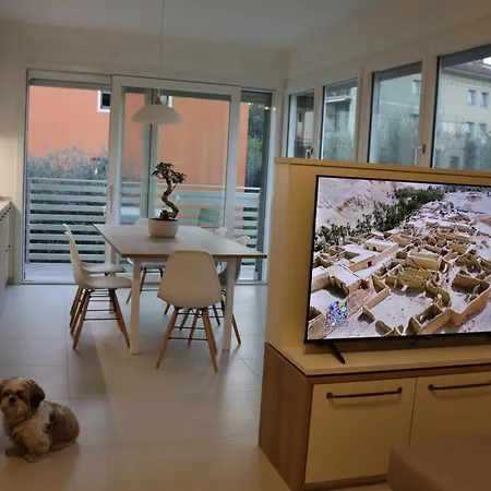 Апартаменты Domus Aurus Family Бардолино